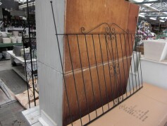 アイアンフェンス