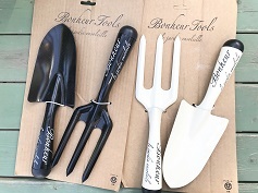 ハンドスコップとガーデンフォーク